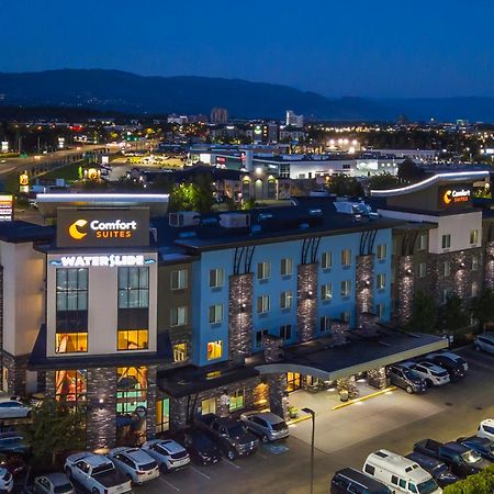 Comfort Suites Kelowna Exterior foto