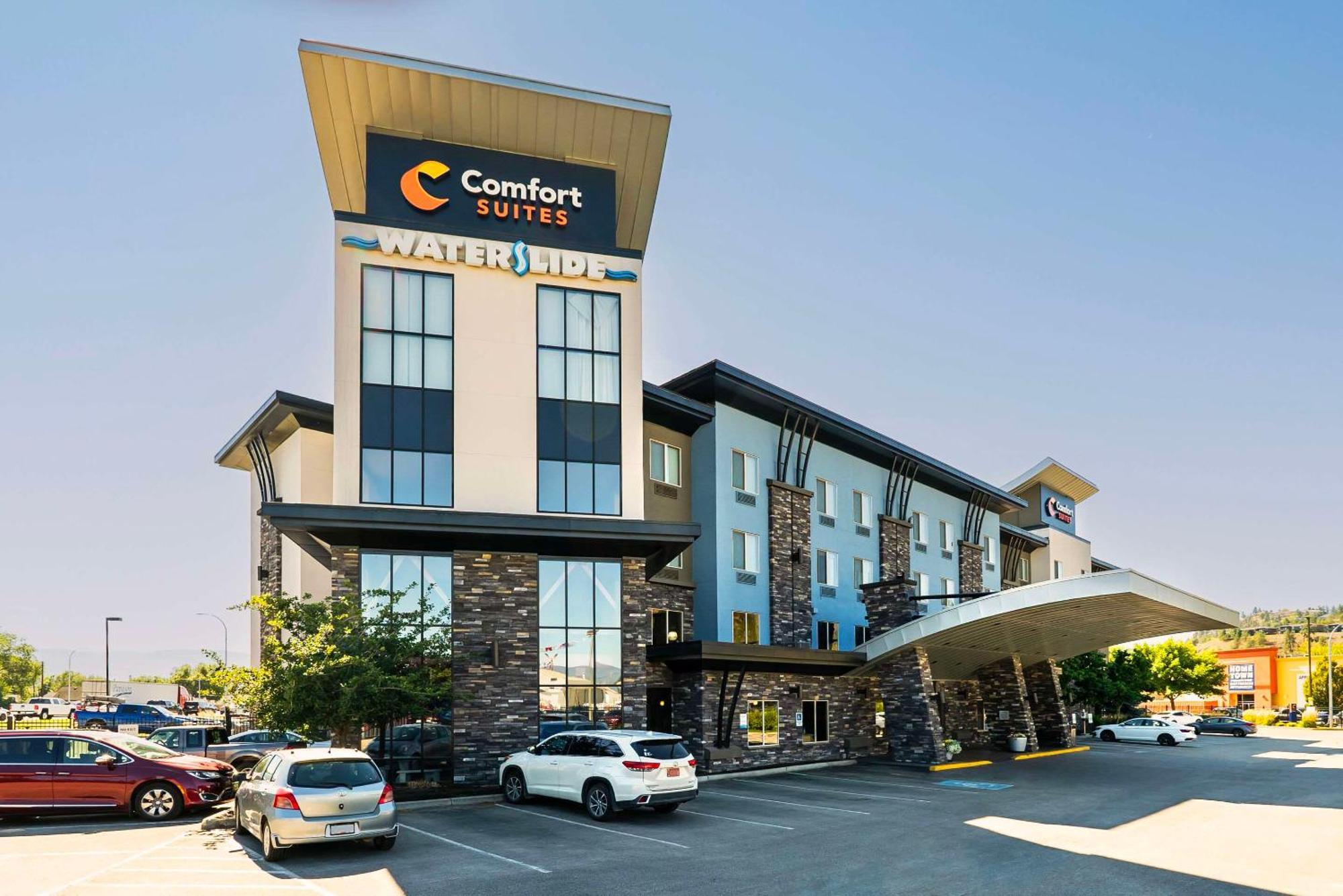 Comfort Suites Kelowna Exterior foto